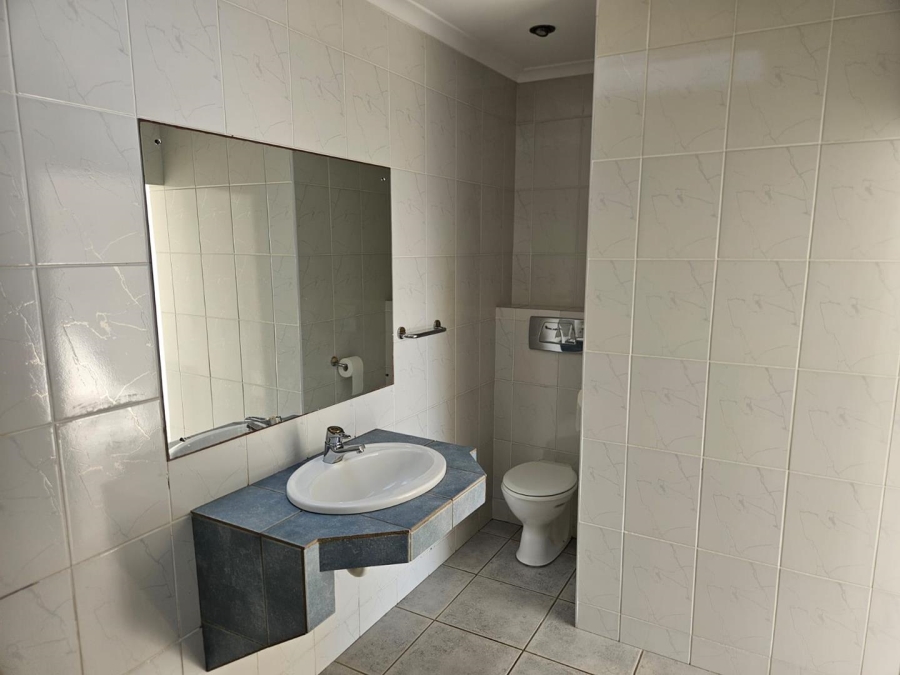 To Let 1 Bedroom Property for Rent in Plattekloof Western Cape